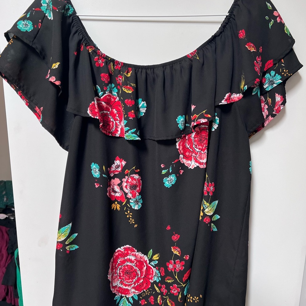 Floral Off-Shoulder Top